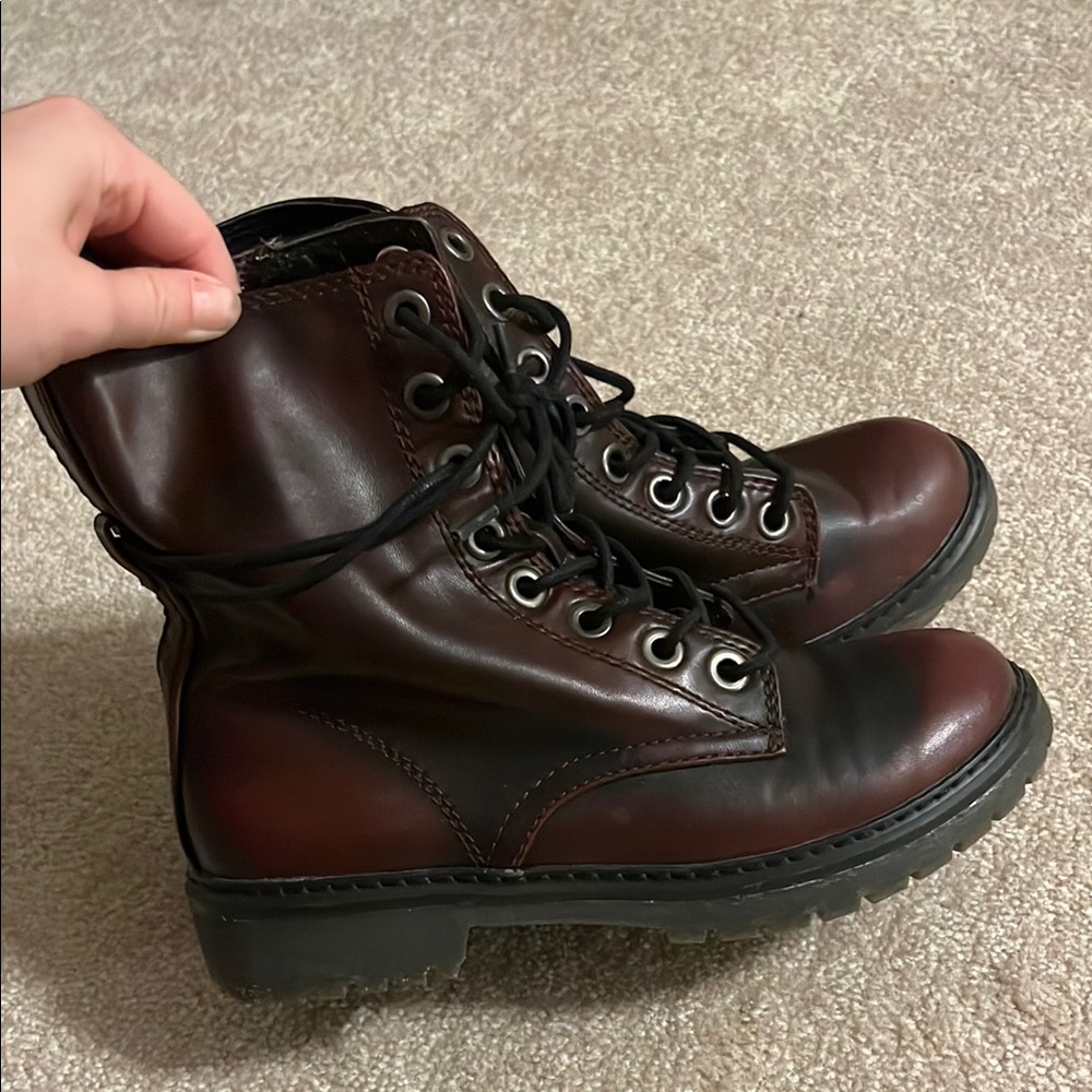 Women’s Maroon Leather Boots